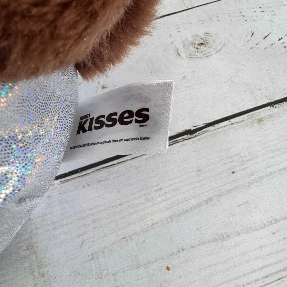 Squishmallows‎ Lyca Werewolf Hershey's Kisses 7
